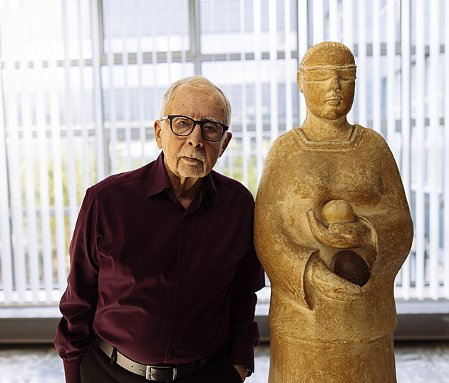 Menšiny chtějí více práv, než mají ostatní. Společnosti to neprospívá, míní Křeček