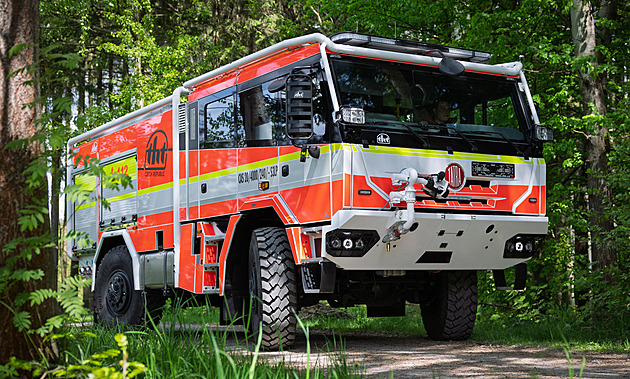 Pozdě odepsali na e-mail, přišli o dotaci. Novou cisternu však hasiči nutně potřebují