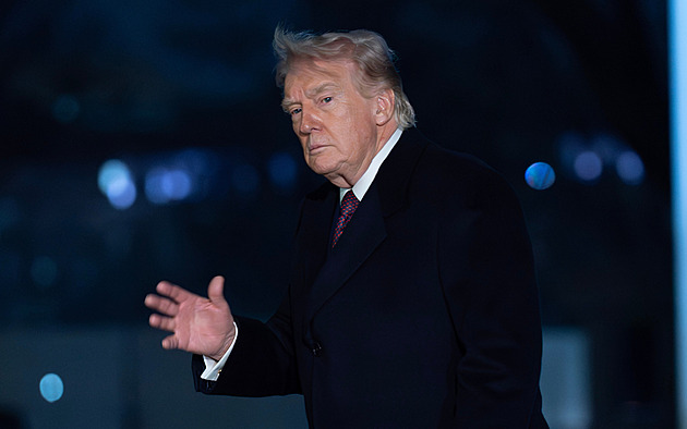 NATO už nepotřebujeme, většina spojenců pro nás nic nedělá, soudí Trump