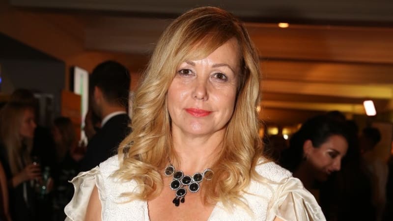 Na erotickou roli v Takovém praporu jsem hrdá, říká Adamcová. Jak se udržuje ve formě?