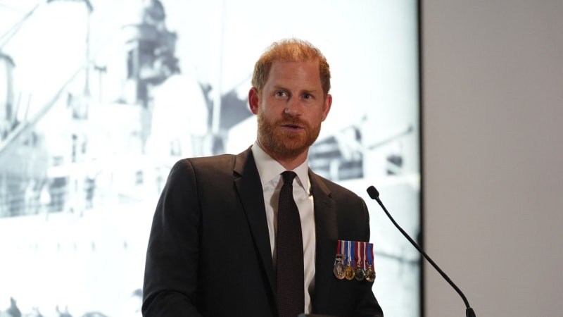 Princ Harry přijel do Kyjeva. Chce vyzvat svět, aby nezapomínal na Ukrajinu