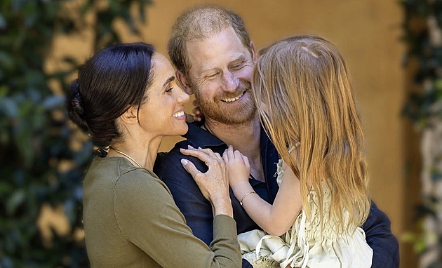 Princezna Lilibet slaví 5. narozeniny. Meghan a Harry ukázali dceru