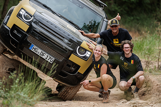 Offroaďácká olympiáda vzpomíná na legendární Camel Trophy, pojede ji i Čech